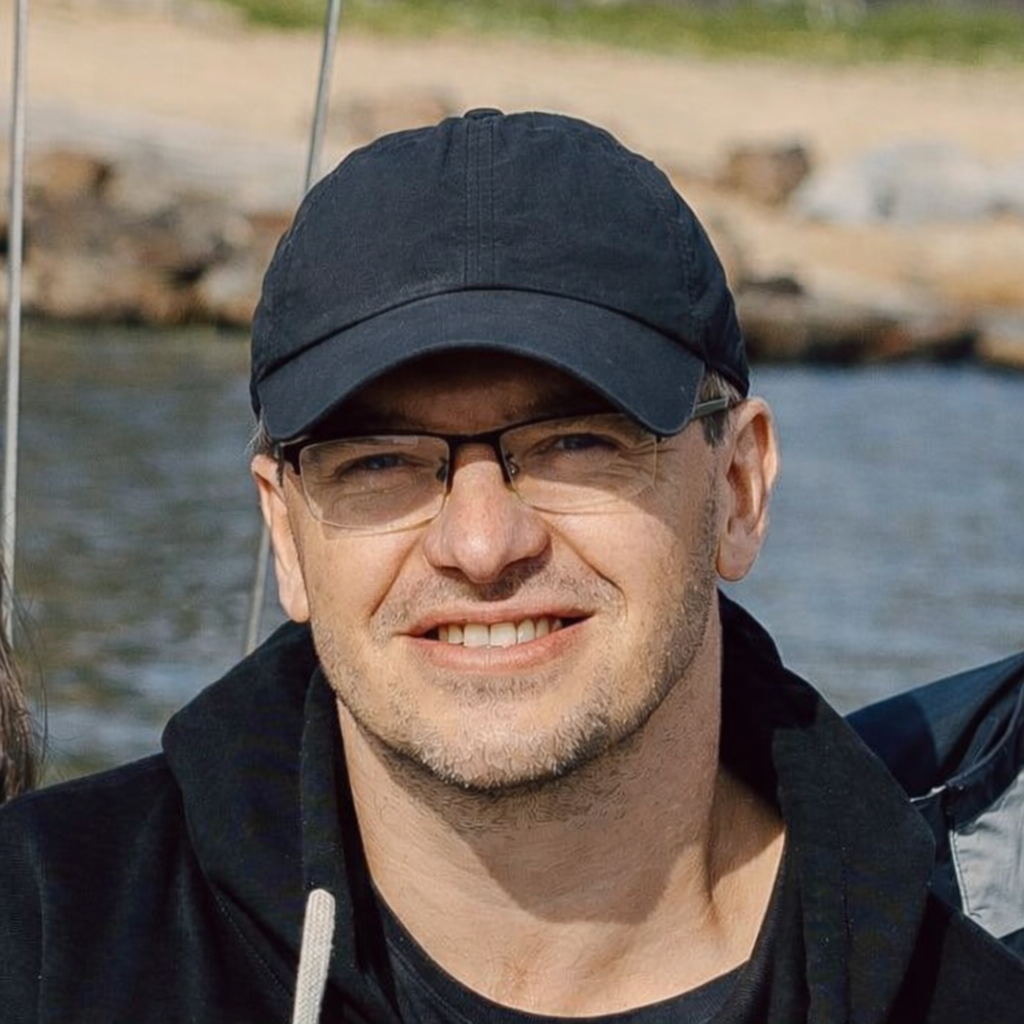 Михаил Васянин — Ингруппа